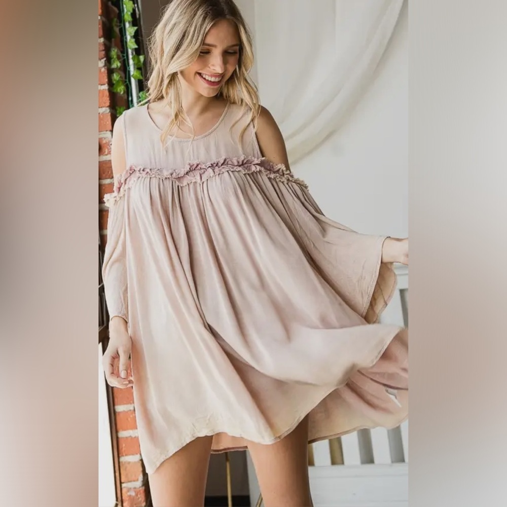 Oli & Hali Cold Shoulder Ruffle Tunic Dress Size Medium NWOT